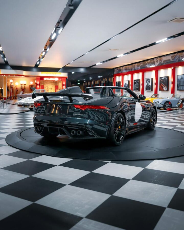 كراء السيارات في الدار البيضاء سعر ابتداء من 200 درهم